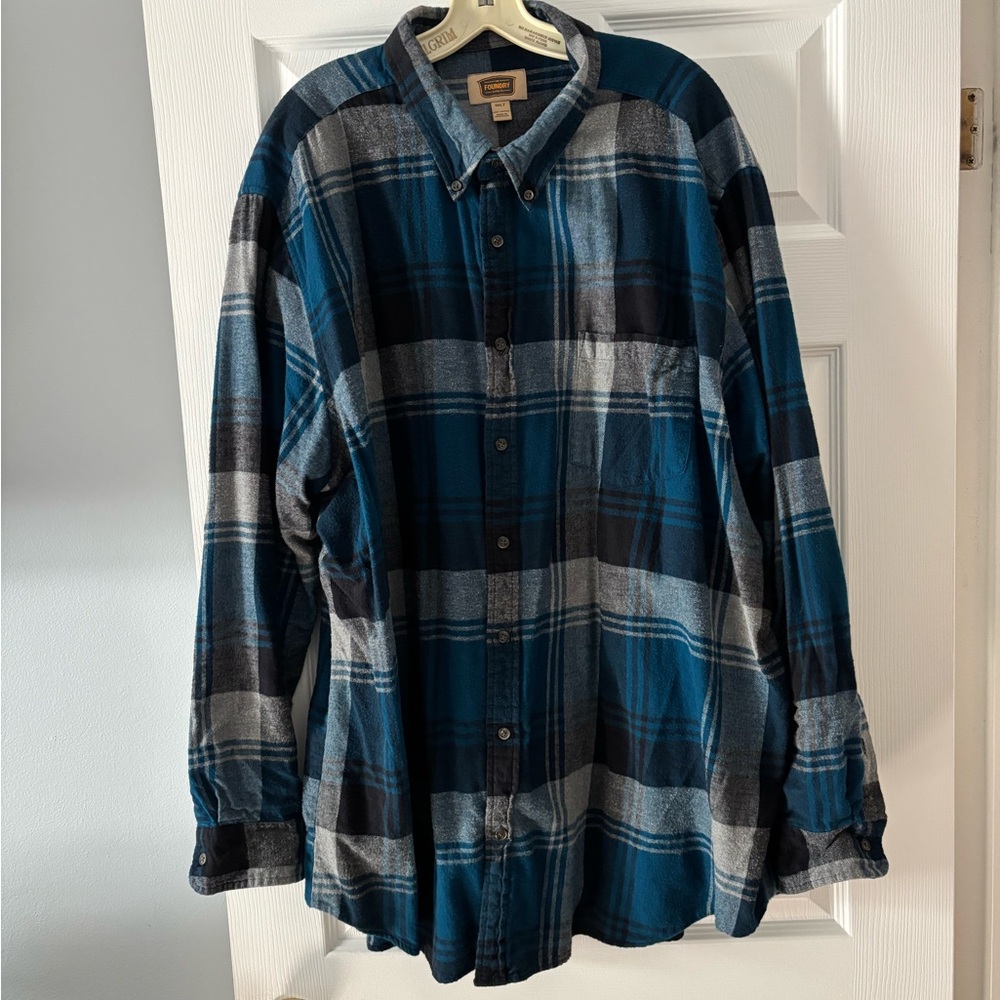 The Foundry Supply Co. Blue and Gray Plaid Casual Button Down Shirt 3XLT - Picture 2 of 3